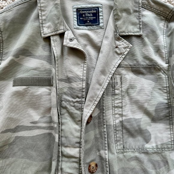 Abercrombie & Fitch Grey Camo Chore Jacket - Picture 4 of 4